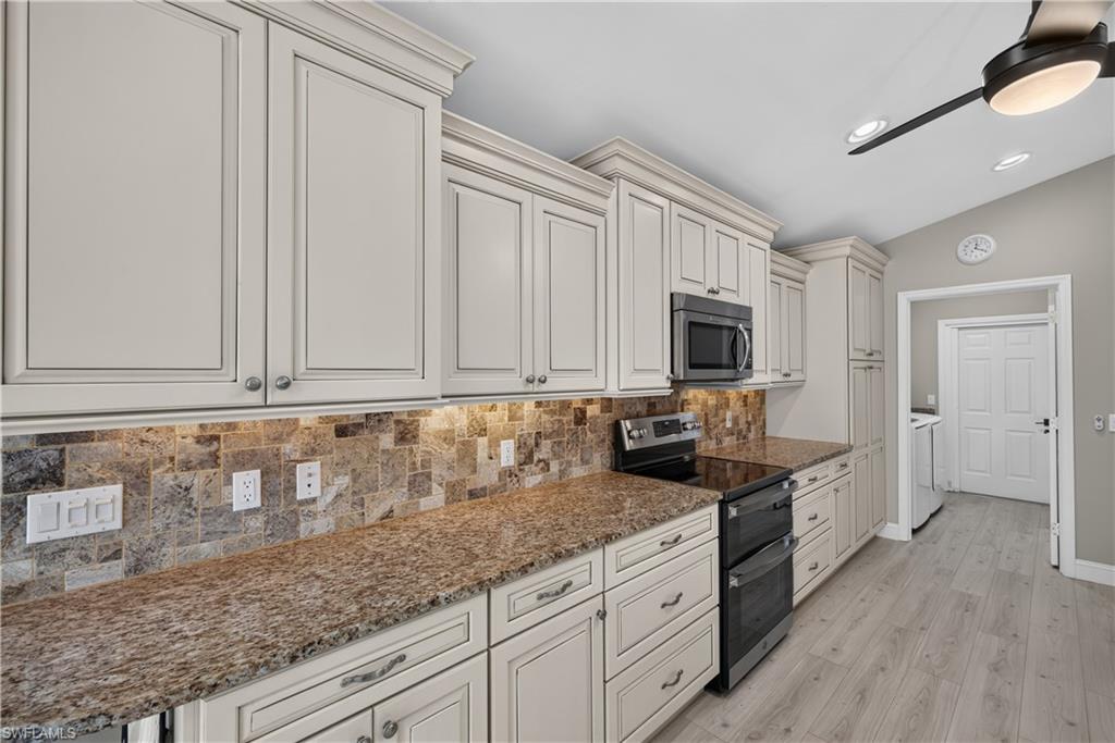 23982 Creek Branch Ln Property Photo 9