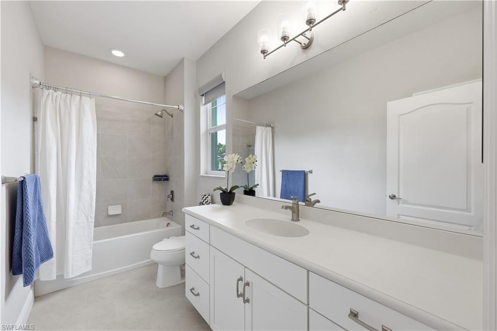 6966 Avalon Cir 908 Property Photo 14