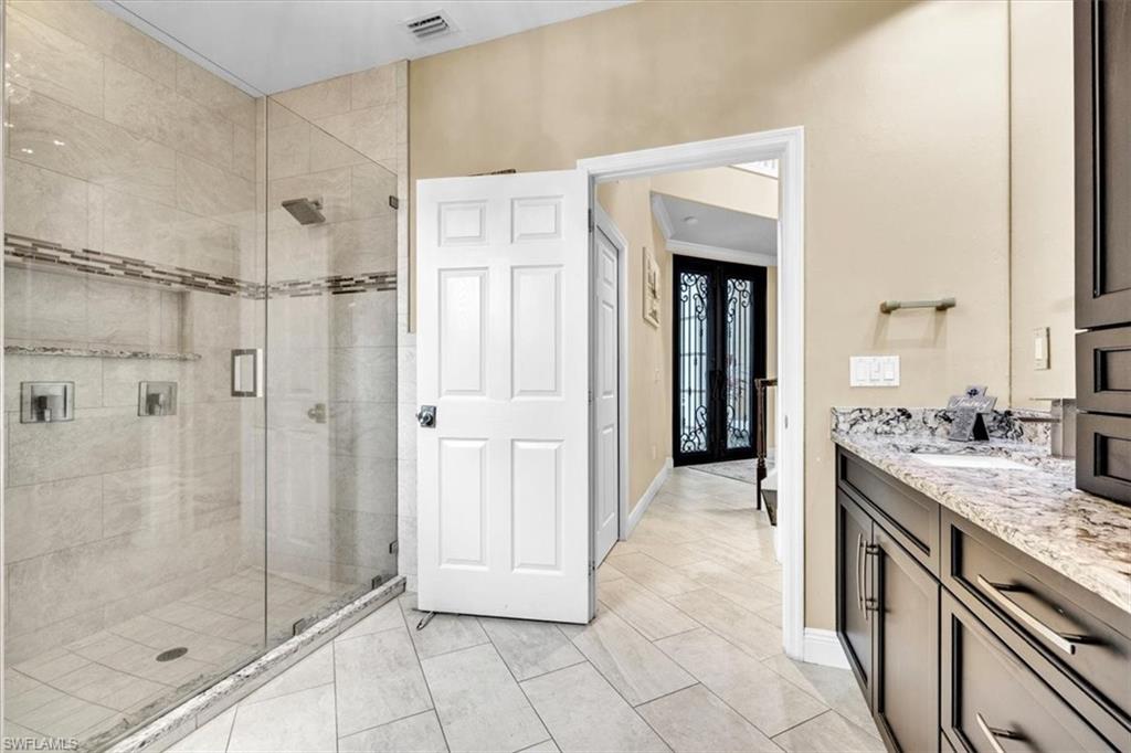 12898 Kedleston Cir Property Photo 19