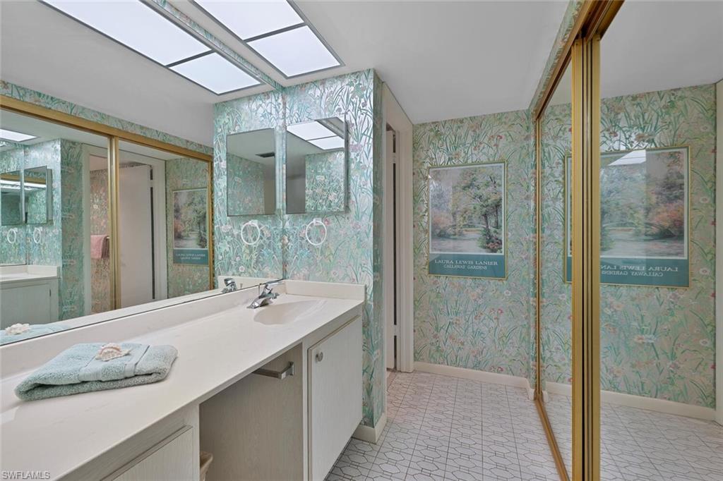 25804 Cockleshell Dr 216 Property Photo 12