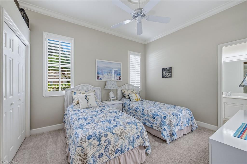 2325 Island Cove Cir Property Photo 14