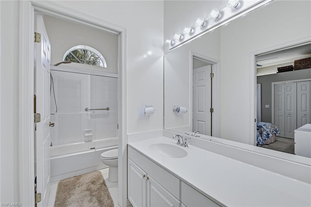 2325 Island Cove Cir Property Photo 15