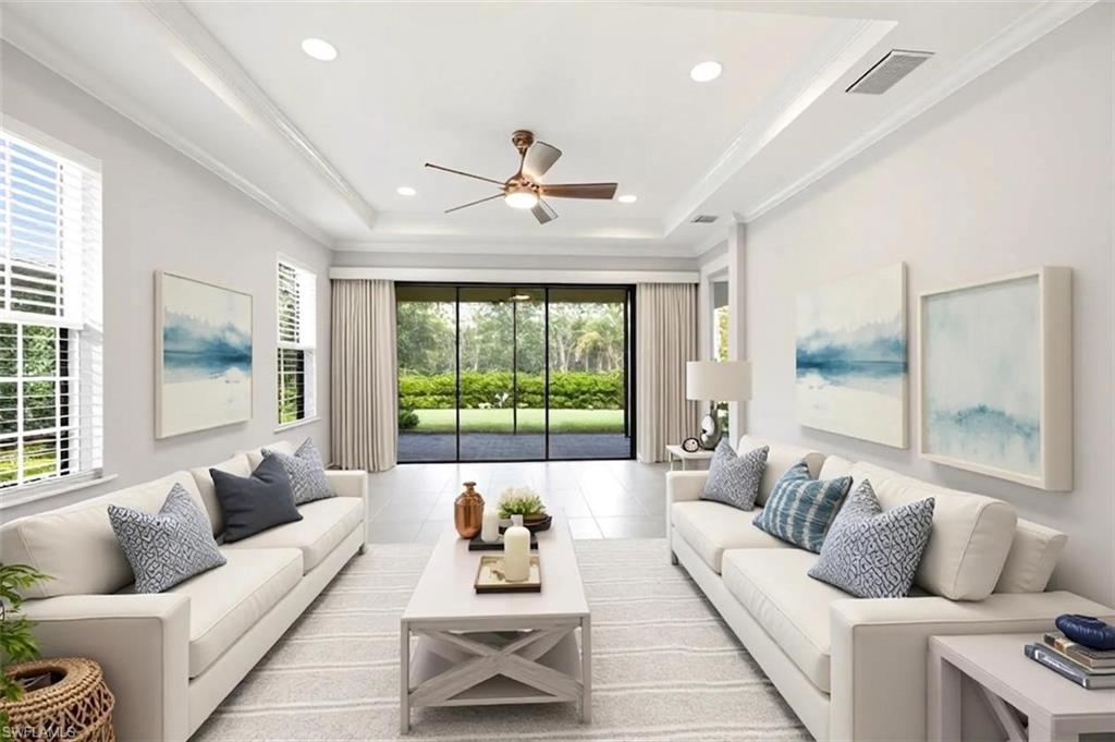 8261 Lucello Ter W Property Photo 2