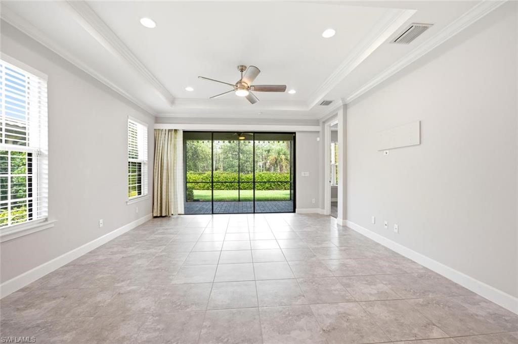 8261 Lucello Ter W Property Photo 3