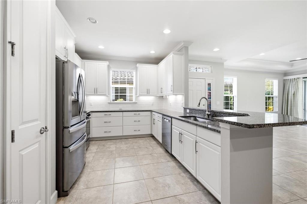 8261 Lucello Ter W Property Photo 11