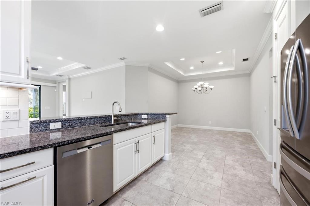 8261 Lucello Ter W Property Photo 13