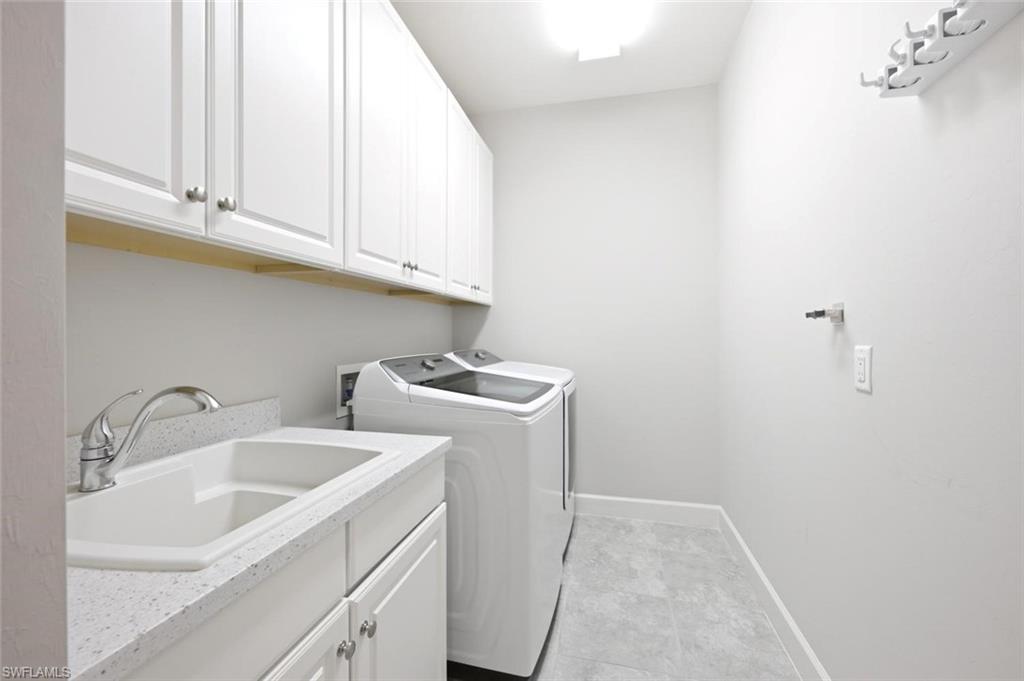 8261 Lucello Ter W Property Photo 17