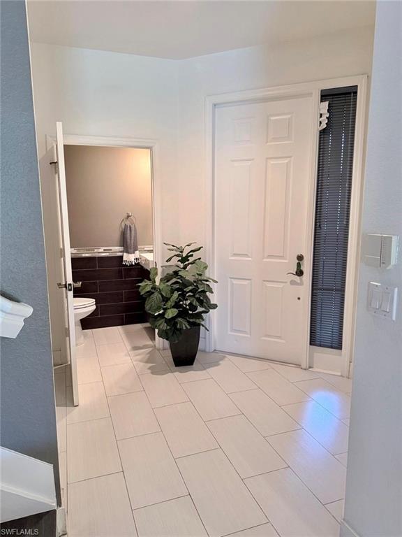 7317 Bristol Cir Property Photo 3