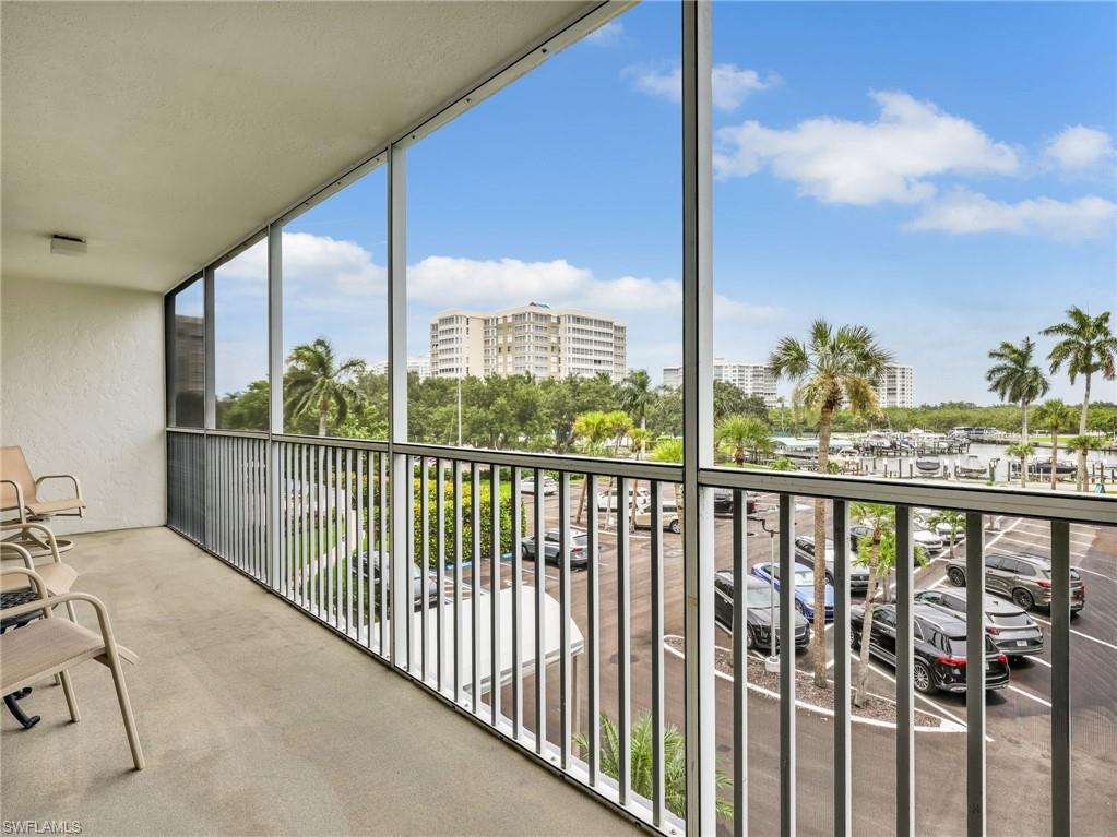 5 Bluebill Ave 312 Property Photo 15