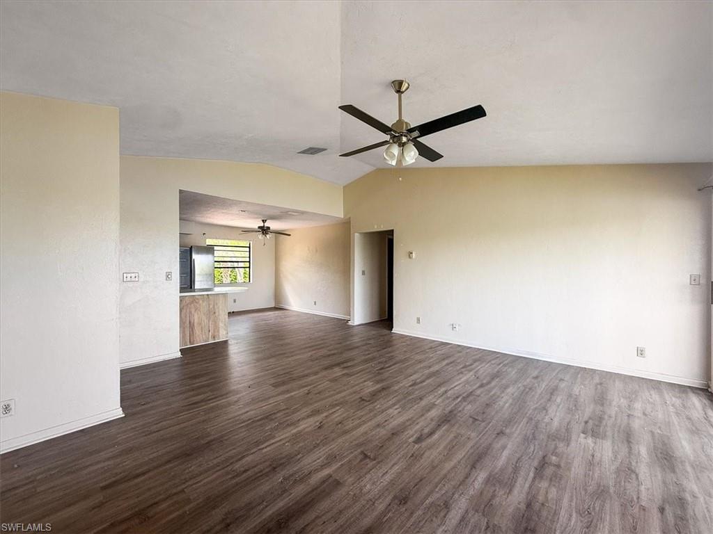 27671 Bay Point Ln A2 Property Photo 4