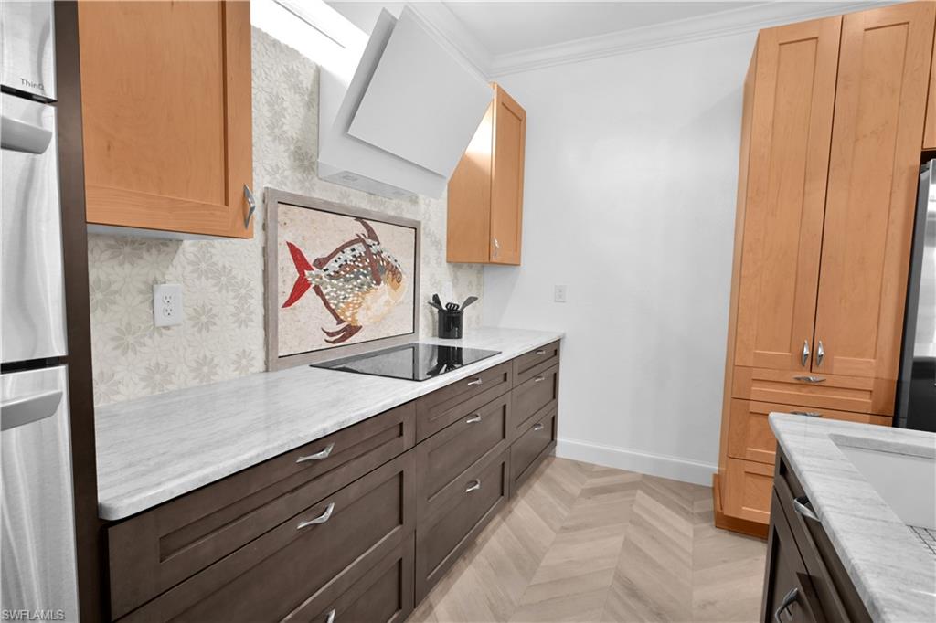 17817 Woodland Ct Property Photo 15