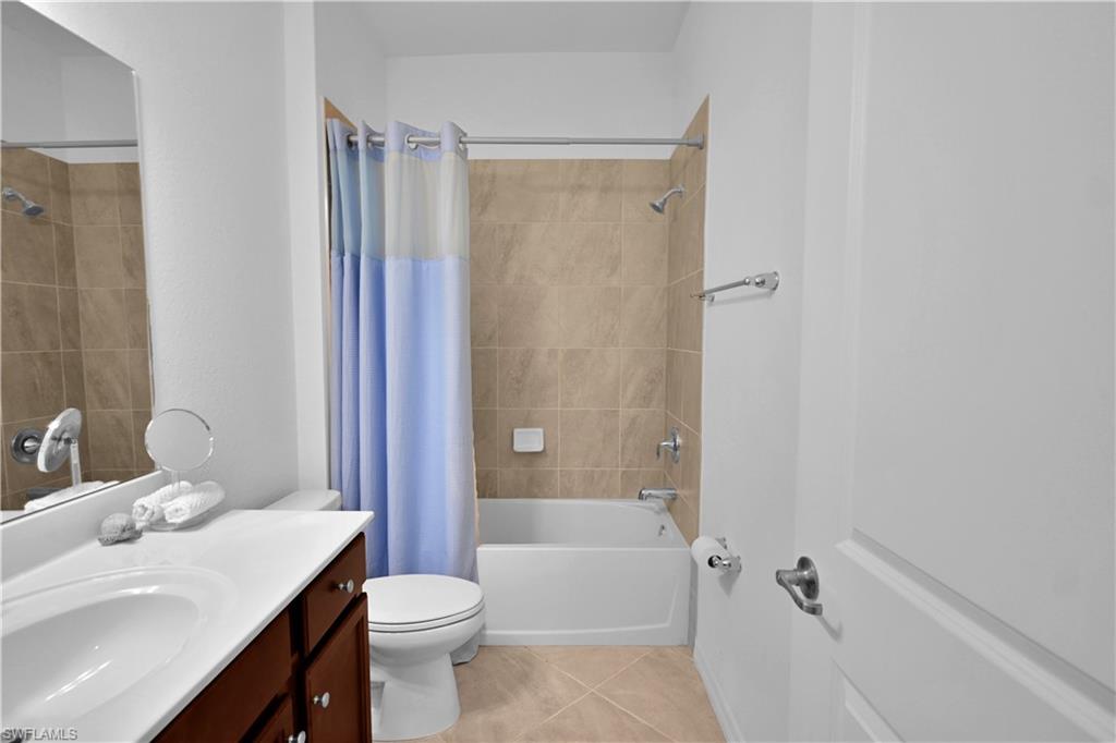 17817 Woodland Ct Property Photo 39