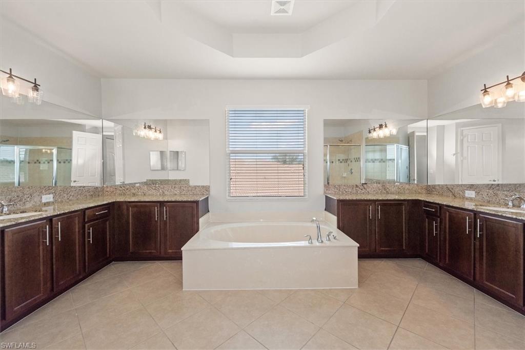 11103 Sparkleberry Dr Property Photo 31