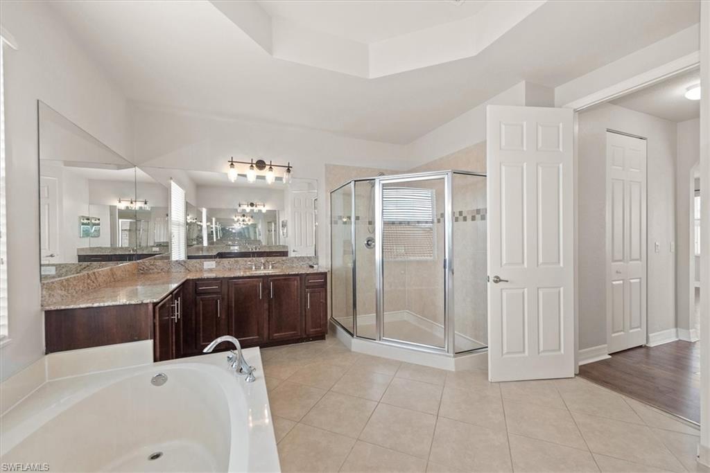 11103 Sparkleberry Dr Property Photo 32