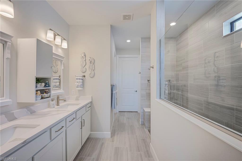 6229 Harmony Dr Property Photo 24