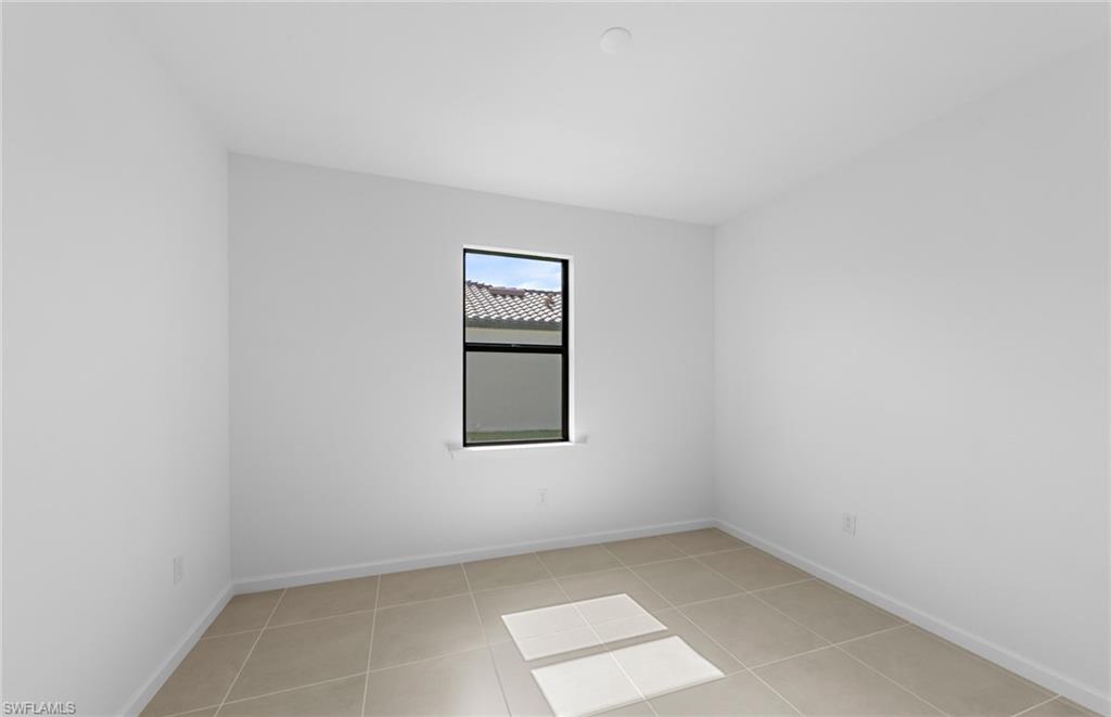 6419 Memorial Ln Property Photo 11