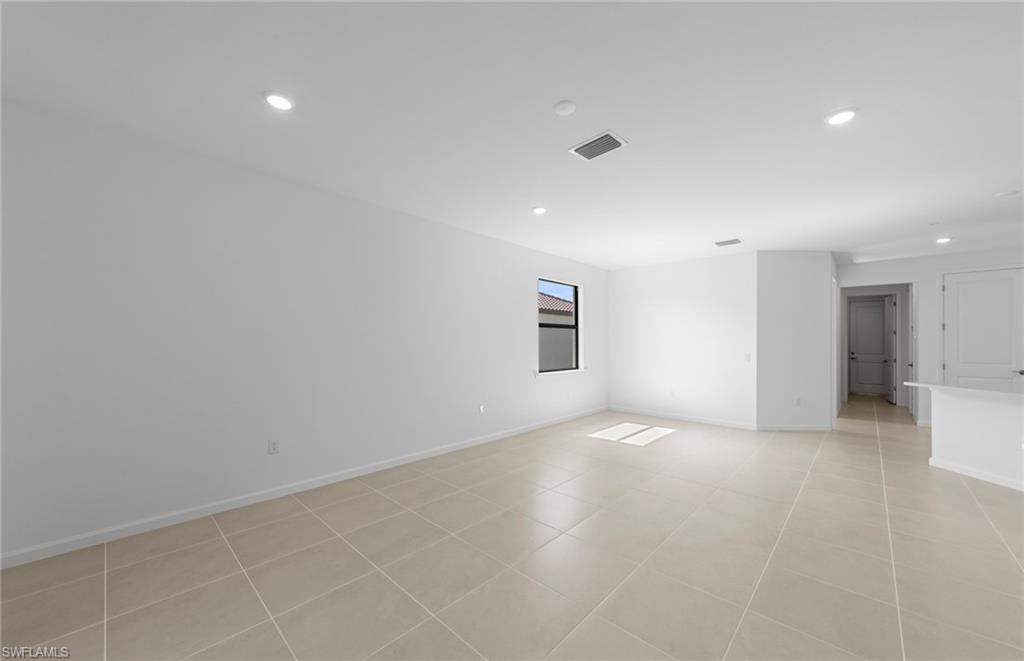 6419 Memorial Ln Property Photo 16