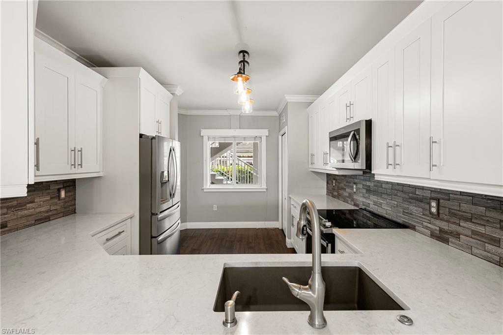 7839 Regal Heron Cir 106 Property Photo 5