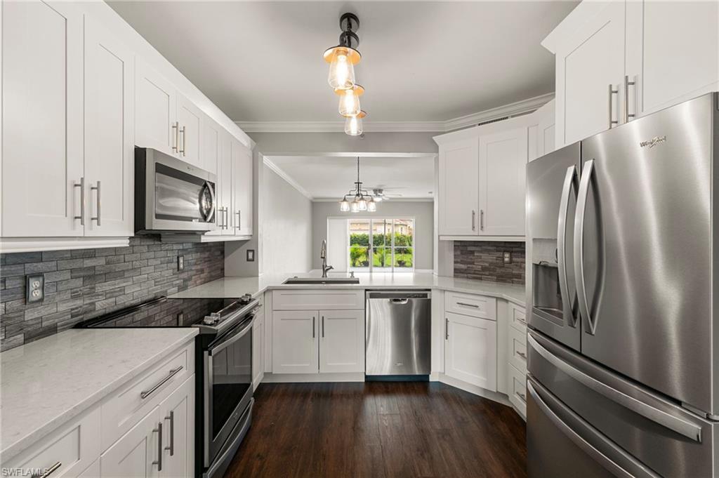 7839 Regal Heron Cir 106 Property Photo 6