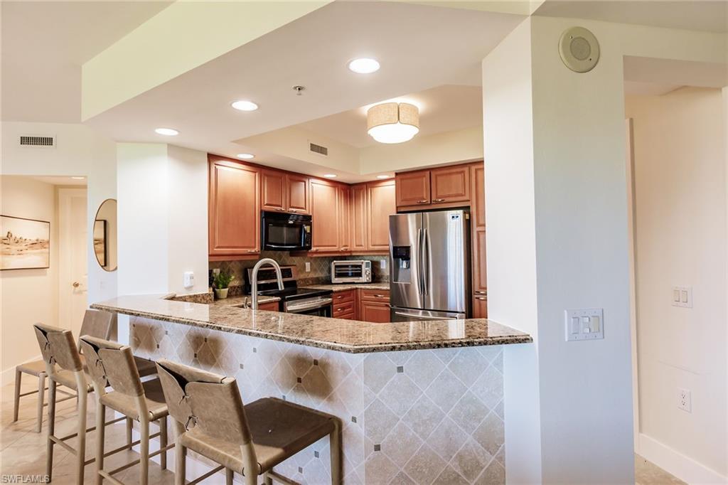 23540 Via Veneto 602 Property Photo 9