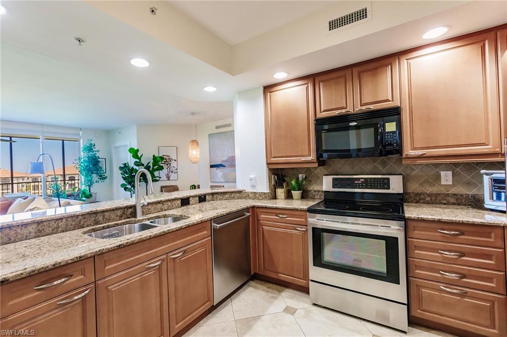 23540 Via Veneto 602 Property Photo 14