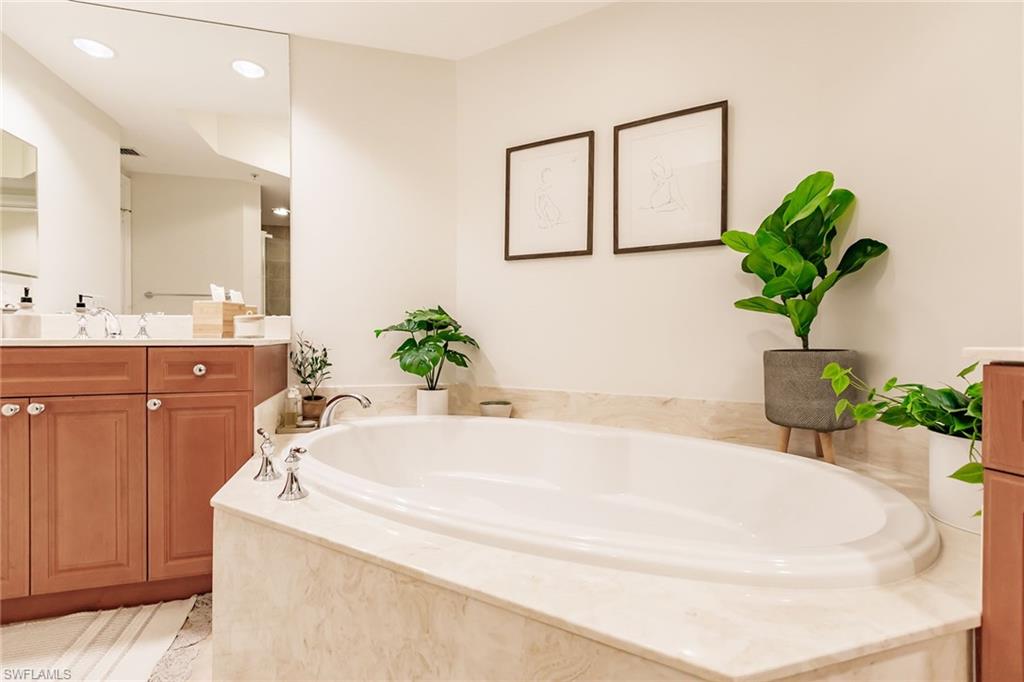 23540 Via Veneto 602 Property Photo 28
