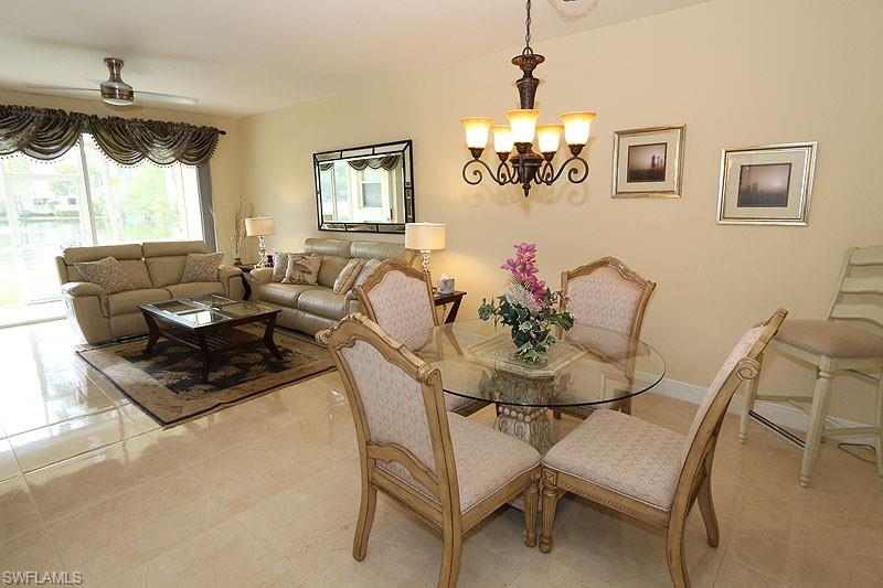 3250 Cypress Glen Way 403 Property Photo 7