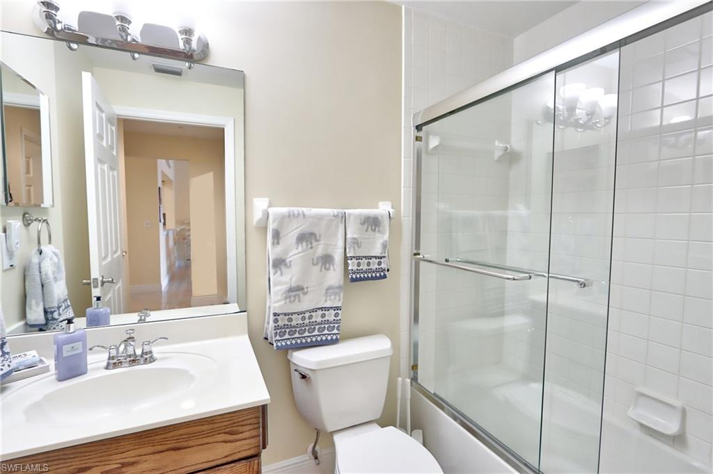 3250 Cypress Glen Way 403 Property Photo 18