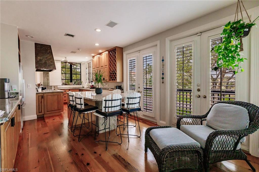 376 Leatherfern Ln Property Photo 16