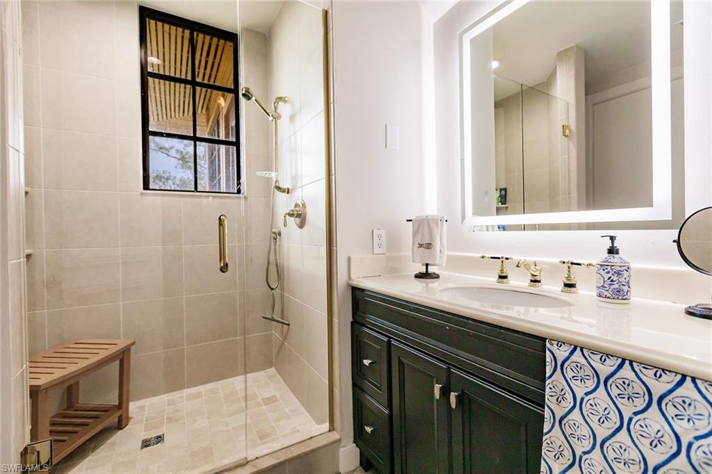376 Leatherfern Ln Property Photo 29