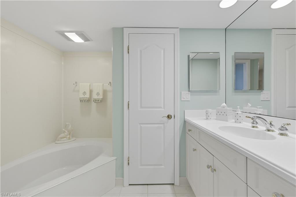 4901 Gulf Shore Blvd N 2101 Property Photo 25