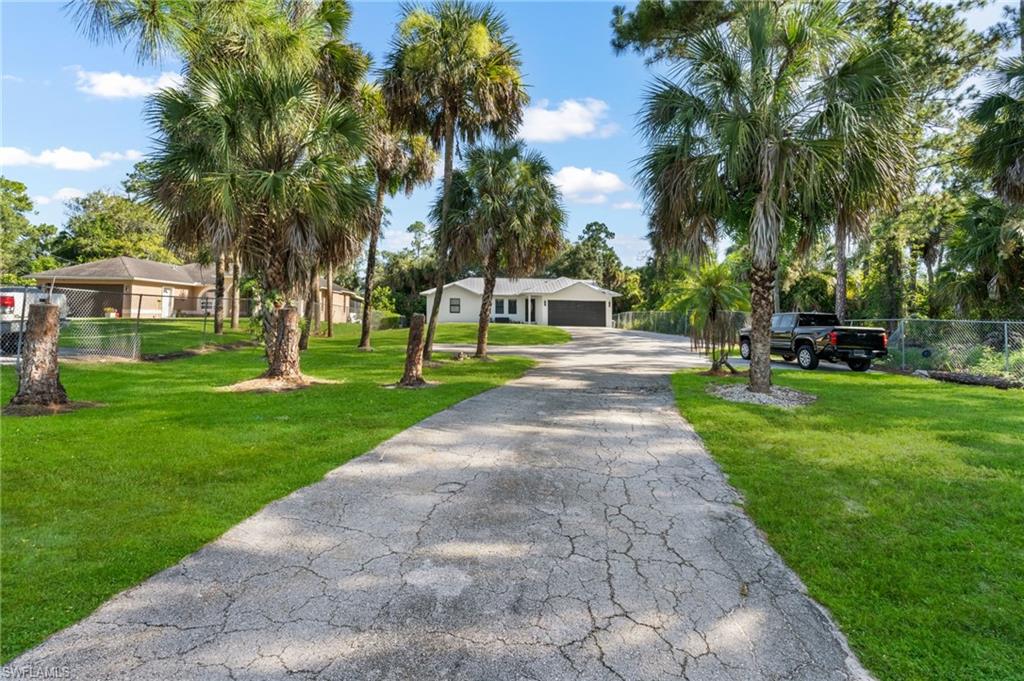 1871 Golden Gate Blvd E Property Photo 10