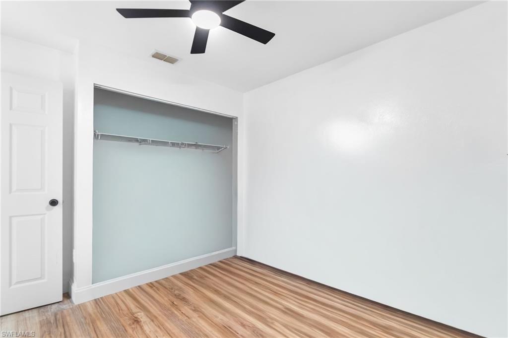 1871 Golden Gate Blvd E Property Photo 18