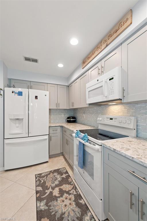 25204 Pelican Creek Cir 101 Property Photo 15