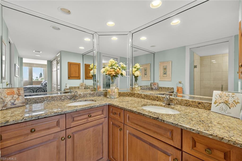 4001 Gulf Shore Blvd N 303 Property Photo 16