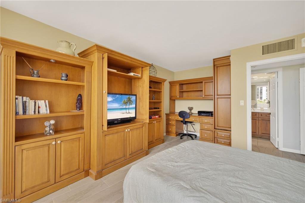 4001 Gulf Shore Blvd N 303 Property Photo 19