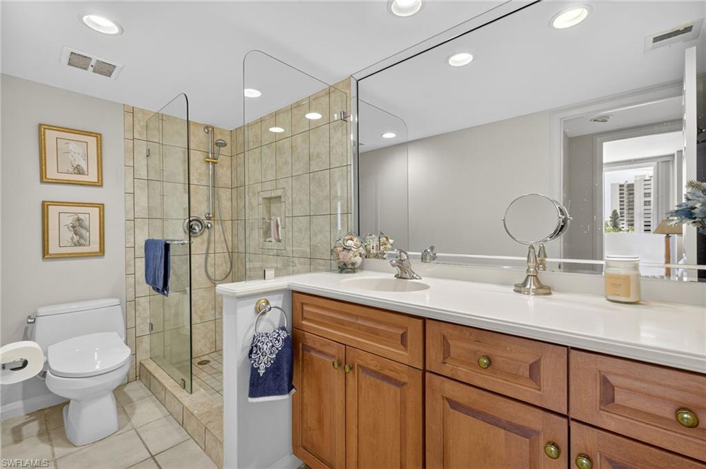 4001 Gulf Shore Blvd N 303 Property Photo 20