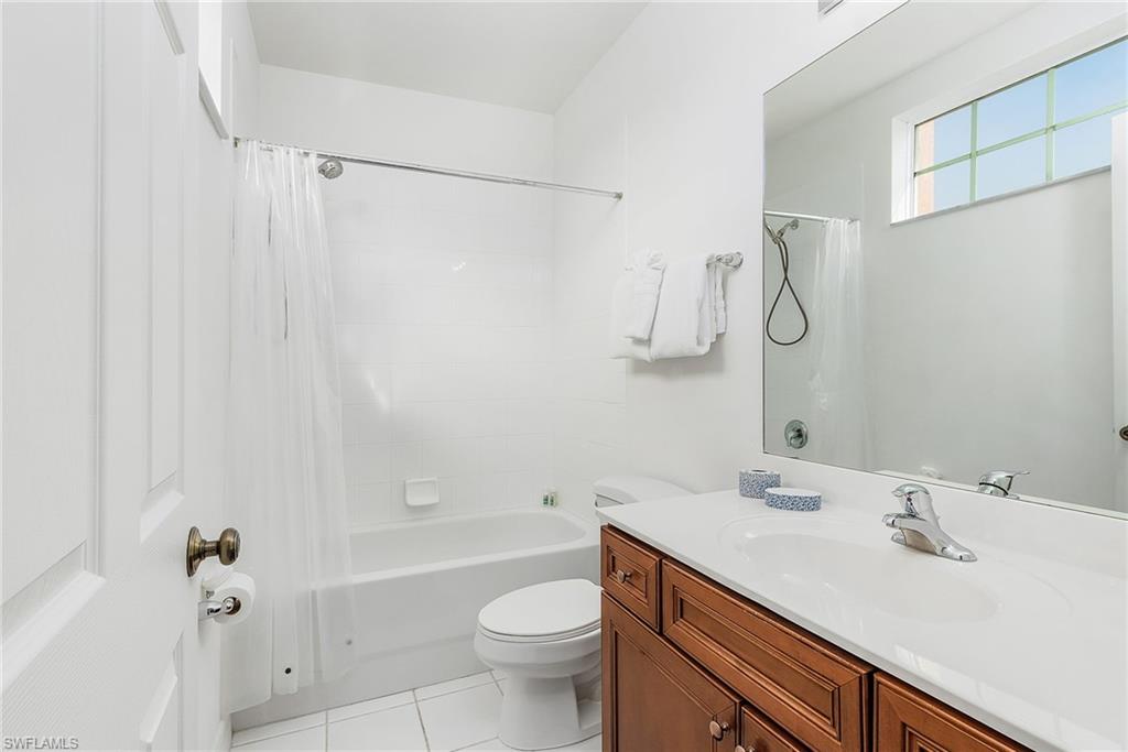 9814 Quinta Artesa Way 102 Property Photo 20