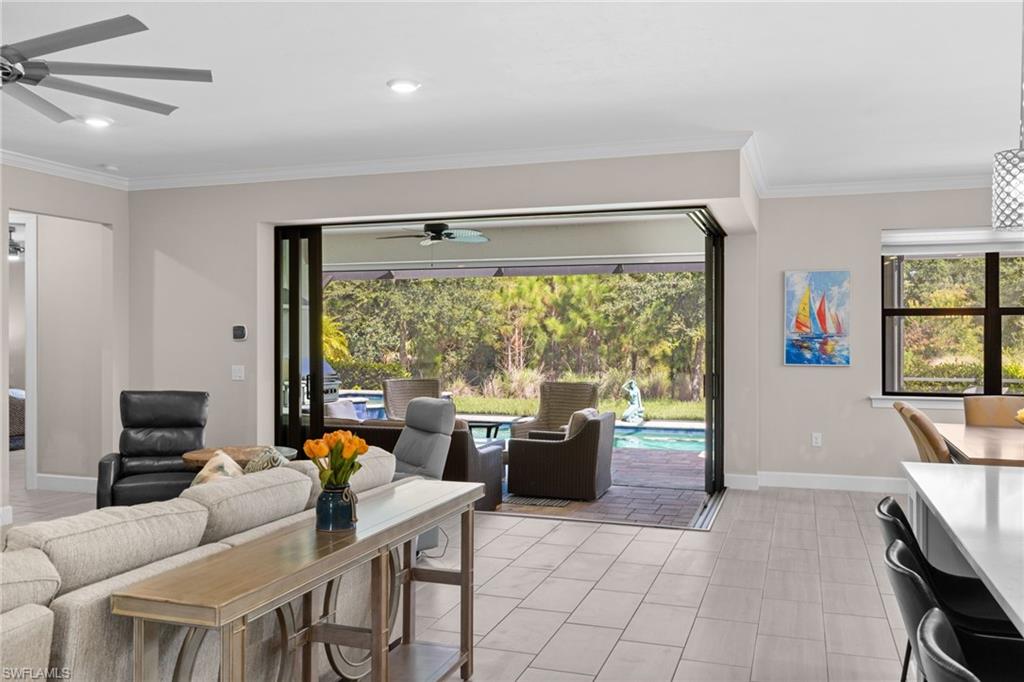 6907 Cocoplum St Property Photo 22