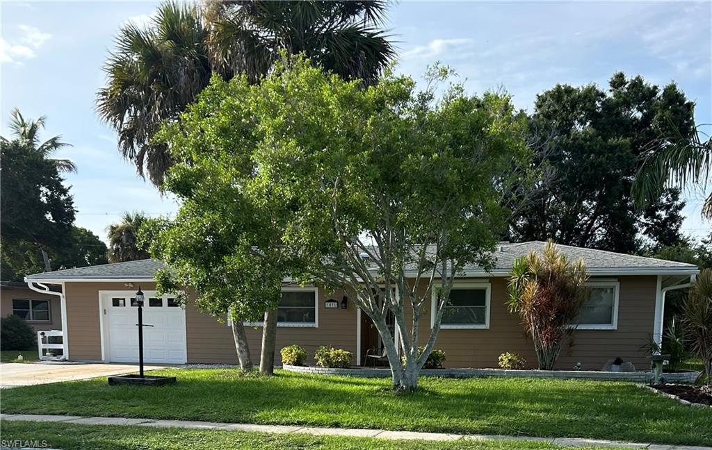 1031 El Mar AVE Property Photo 1
