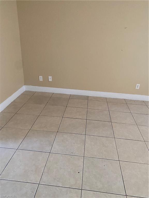 2702 Robin Ave S Property Photo 13