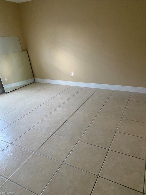 2702 Robin Ave S Property Photo 22
