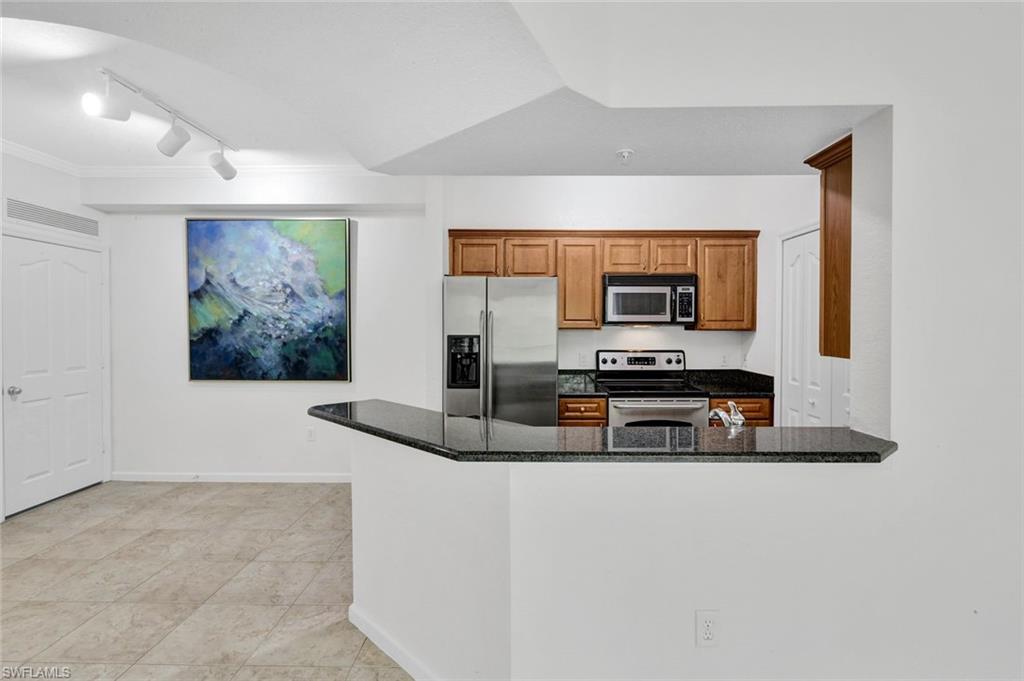 12955 Positano Cir 306 Property Photo 2