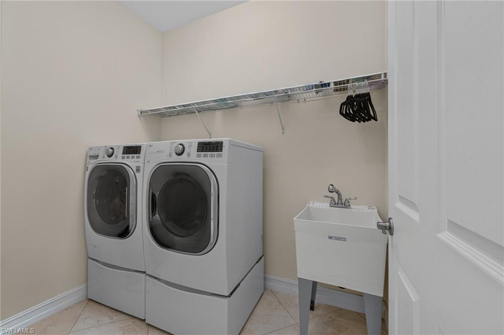 16423 Barclay Ct Property Photo 9