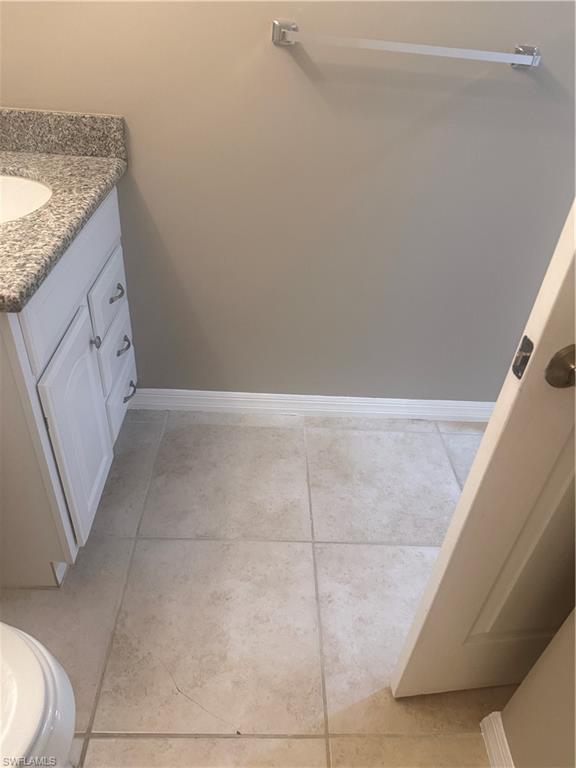 226027517 Property Photo 8