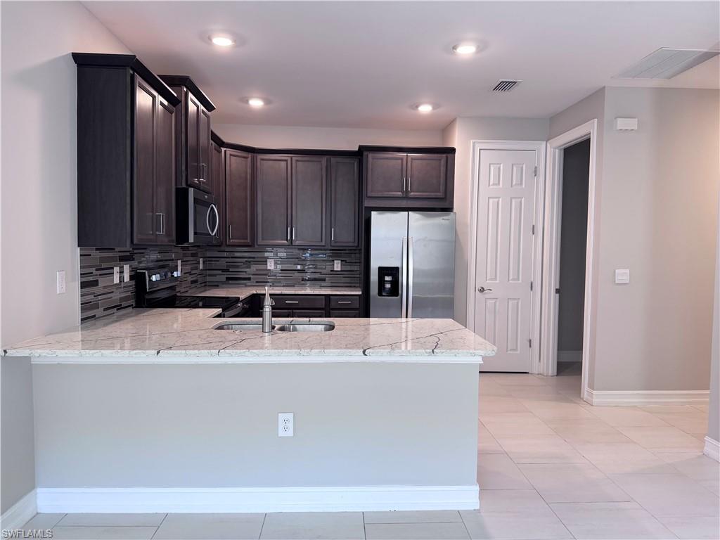 1069 Tranquil Brook Dr Property Photo 9