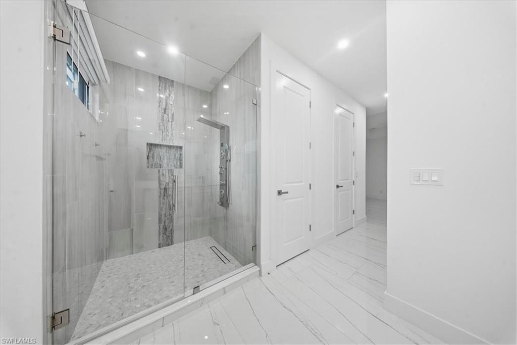 1124 35th Ln Property Photo 17