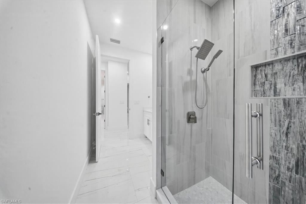 1124 35th Ln Property Photo 30