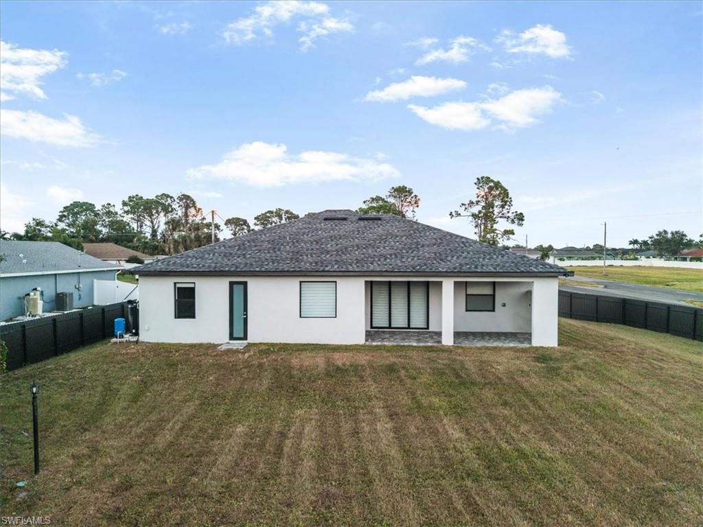 1124 35th Ln Property Photo 33