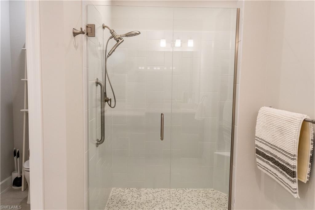 15335 Lucerna St 104 Property Photo 17